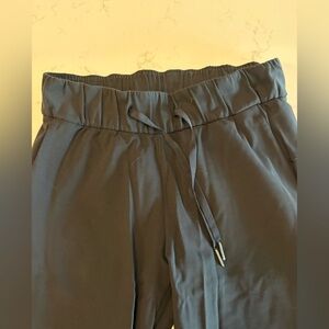 On The Fly lululemon pant